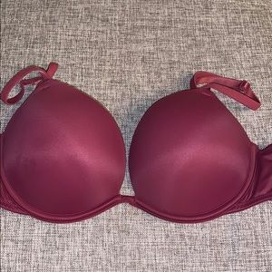 Pink bra 32c bombshell style